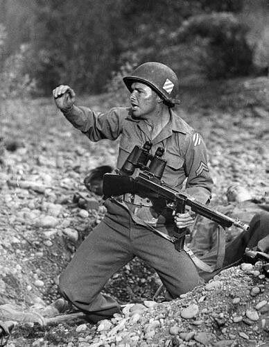 Audie Murphy Single-handedly Stopped a German Attack