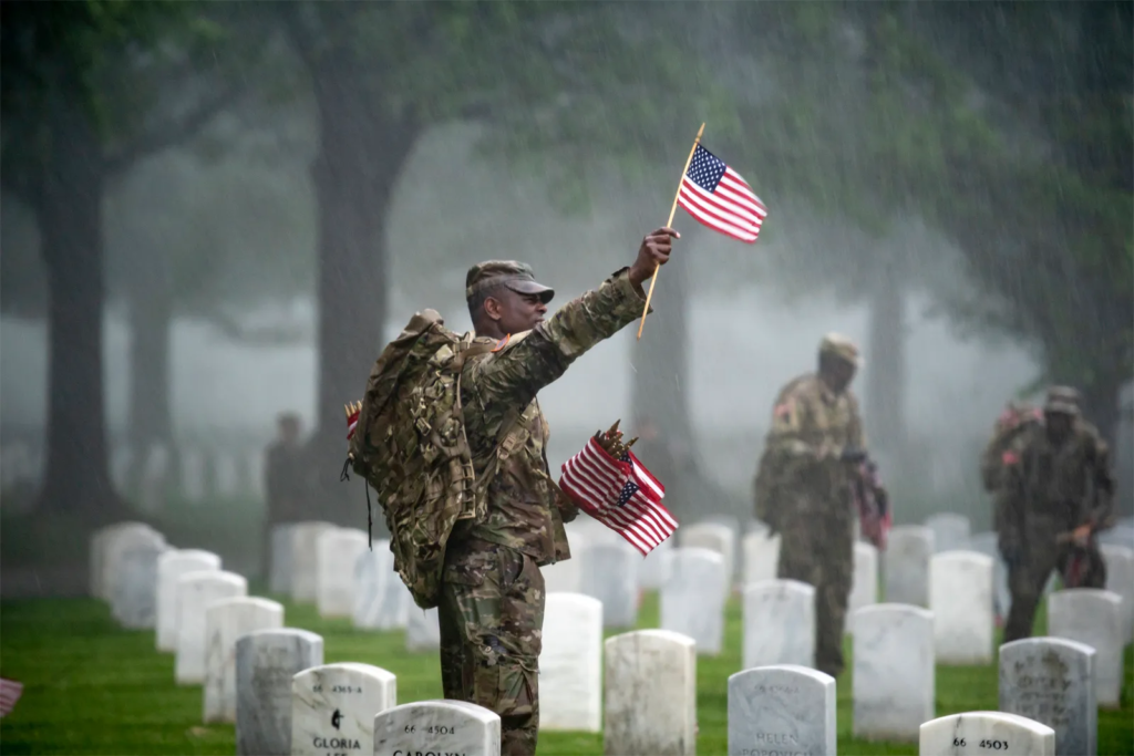 our heroes veterans devoted their life to this country USA love you: USA  memorial day celebration journal , (Celebration Life Remembered)- Military